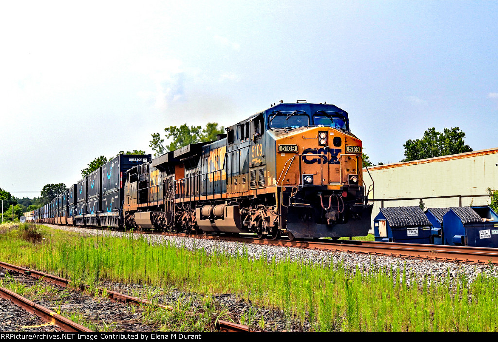 CSX 5109 on I-003